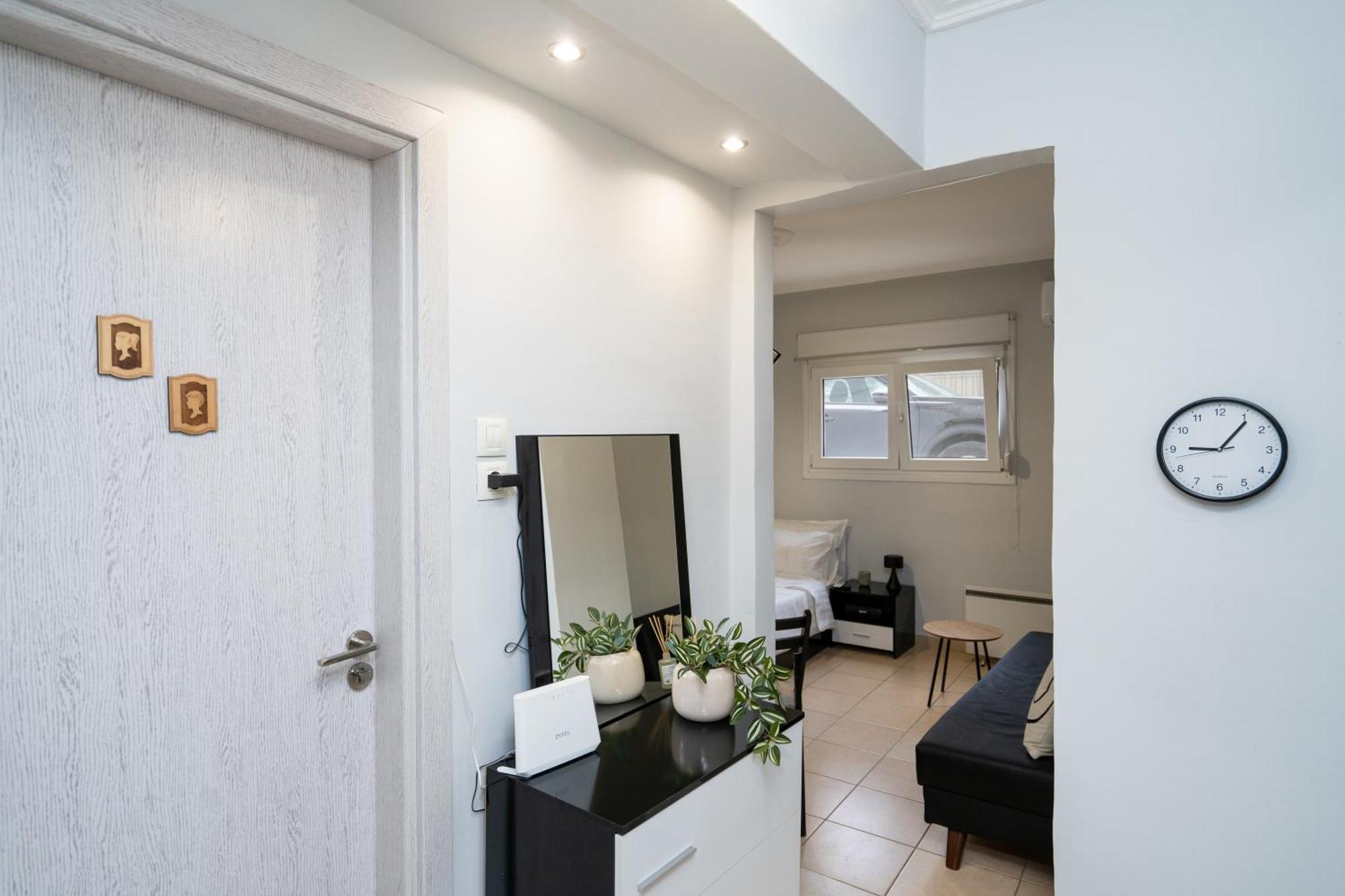 Apartment Marintheo House *