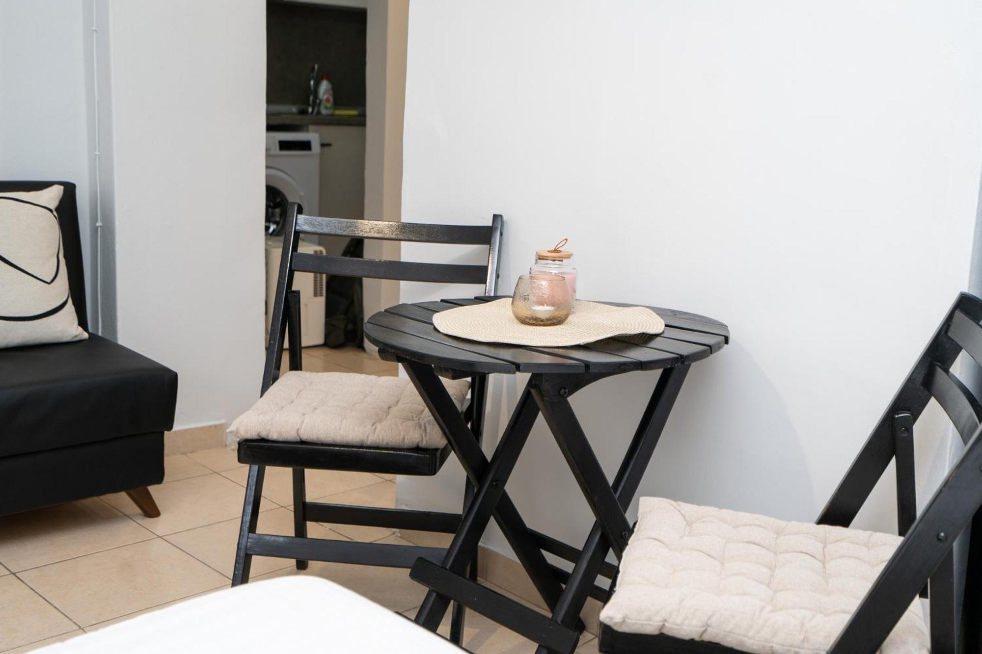 Apartment Marintheo House *